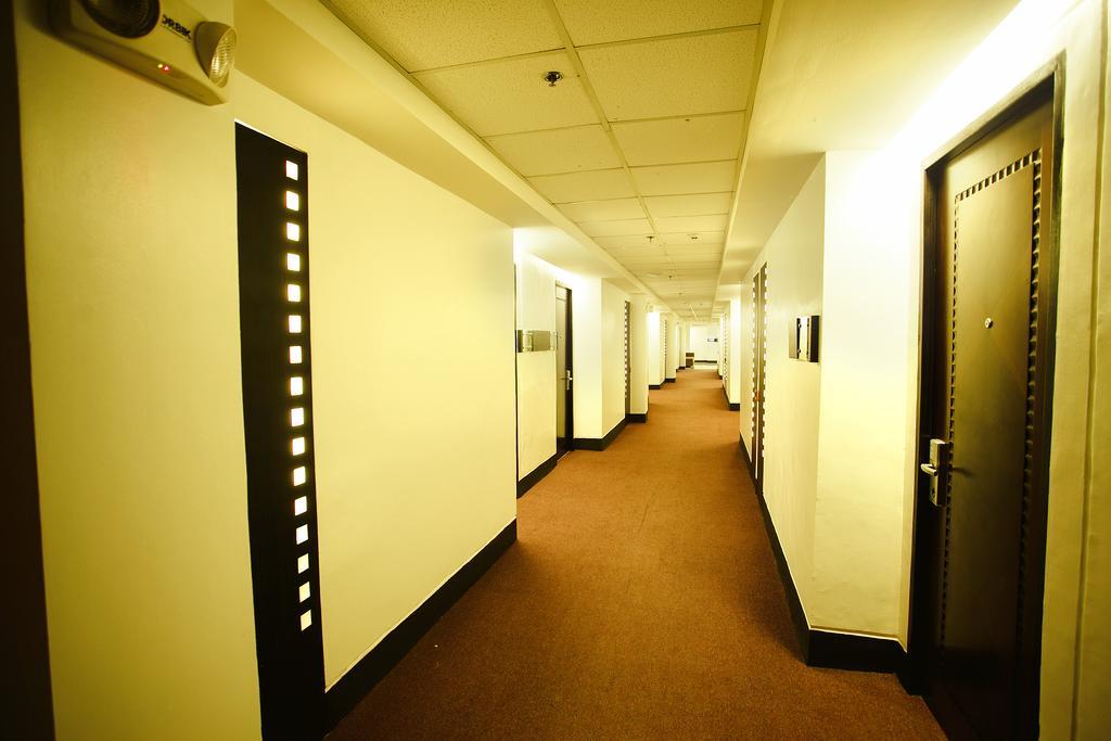 Big 8 Corporate Hotel Tagum Ngoại thất bức ảnh