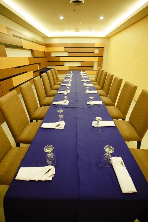 Big 8 Corporate Hotel Tagum Ngoại thất bức ảnh